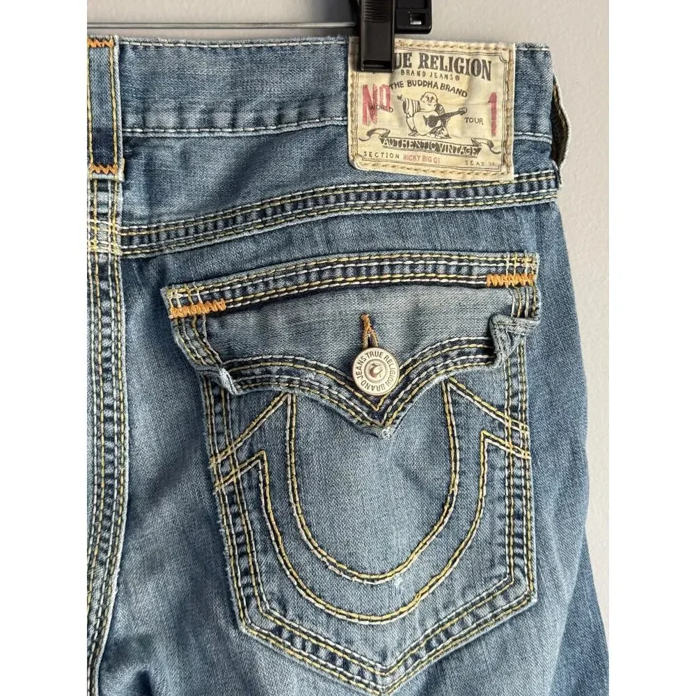 VTG True Religion Ricky Straight Jeans 38 Medium Wash Distressed Y2K Made in USA